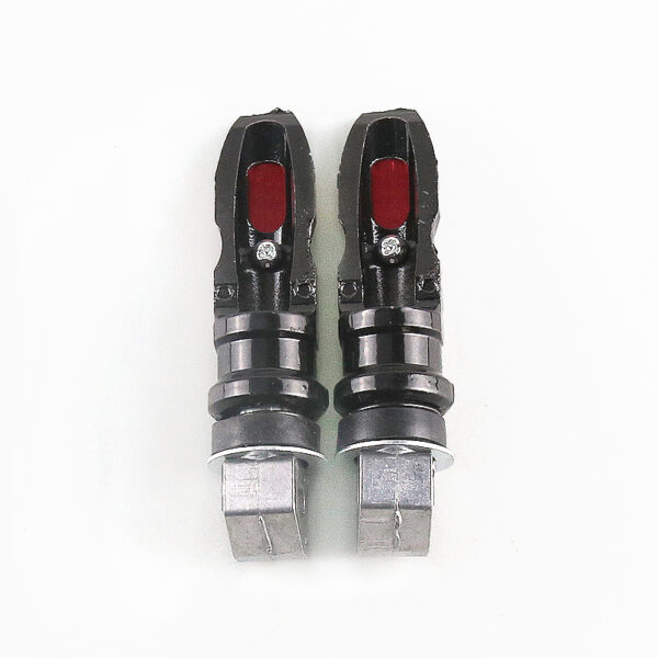 HAIOSKY Rear Foot Pegs Black & Red | Posapiés Traseros Negro y Rojo - Image 2