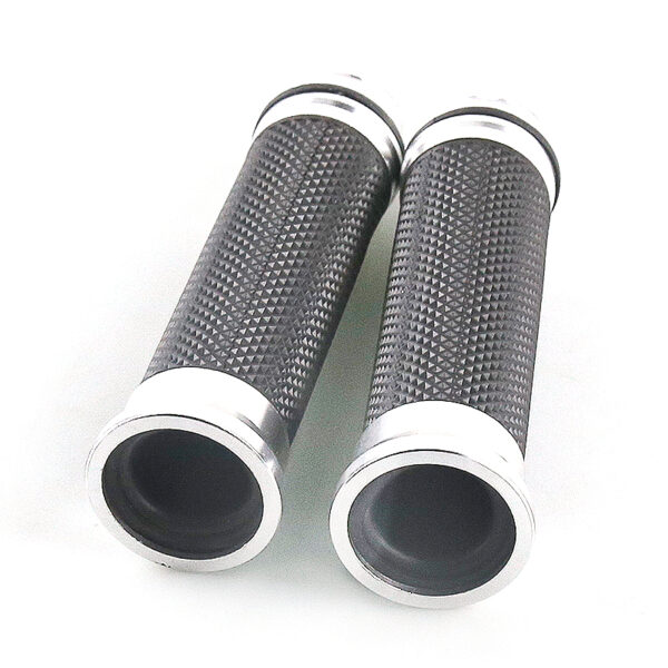 HAISSKY Black Motorcycle Handlebar Grips | Puños de Manillar Negros para Motocicleta - Image 3