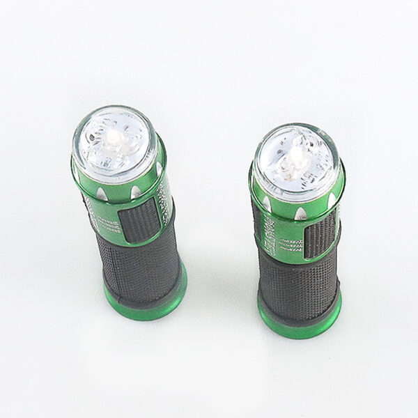 HAISSKY Black & Green Motorcycle Handlebar Grips | Puños de Manillar Negro y Verde para Motocicleta - Image 2